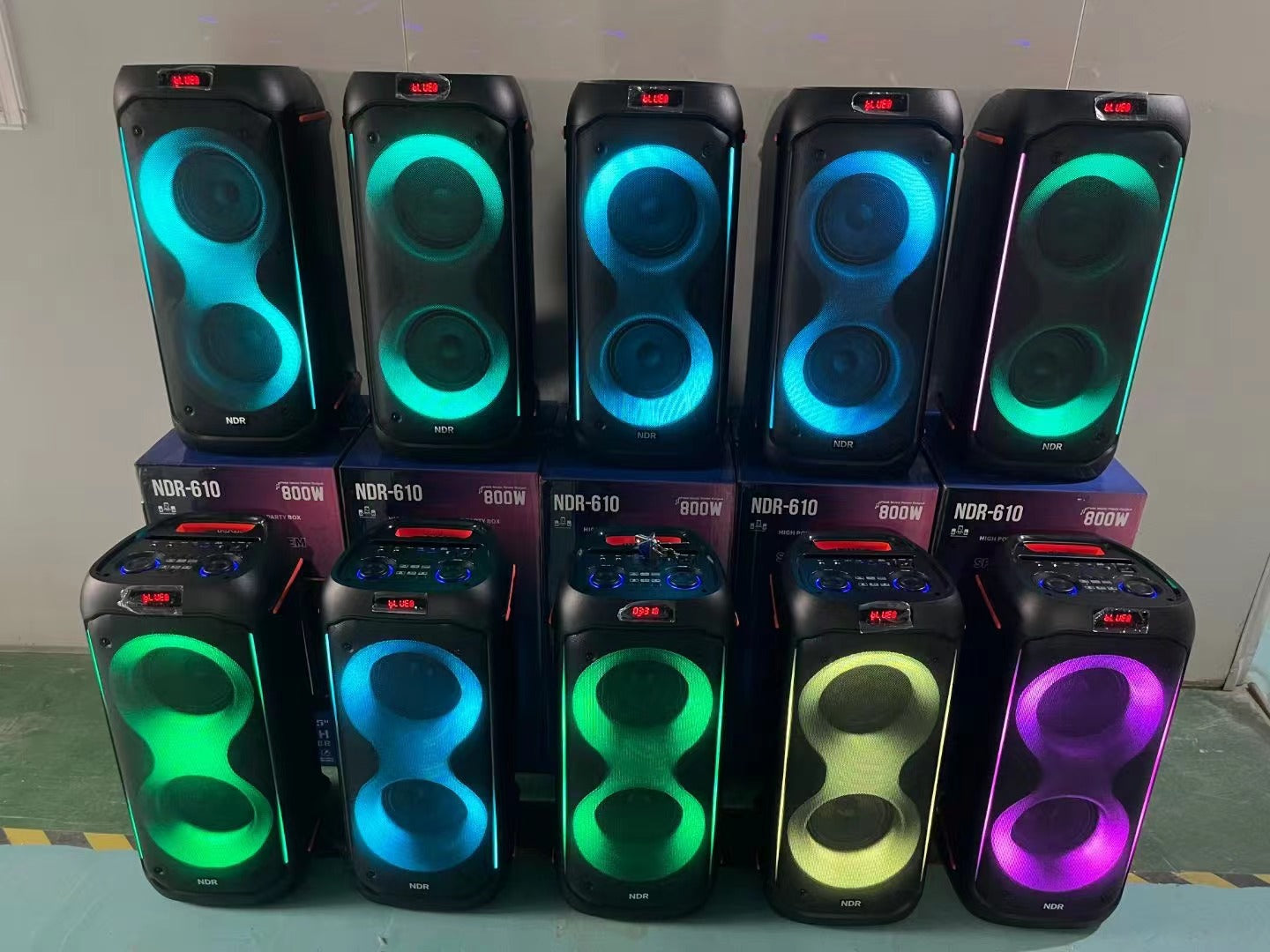 Bluetooth party speaker with microphone 2 x 6.5″ bass Partybox 610