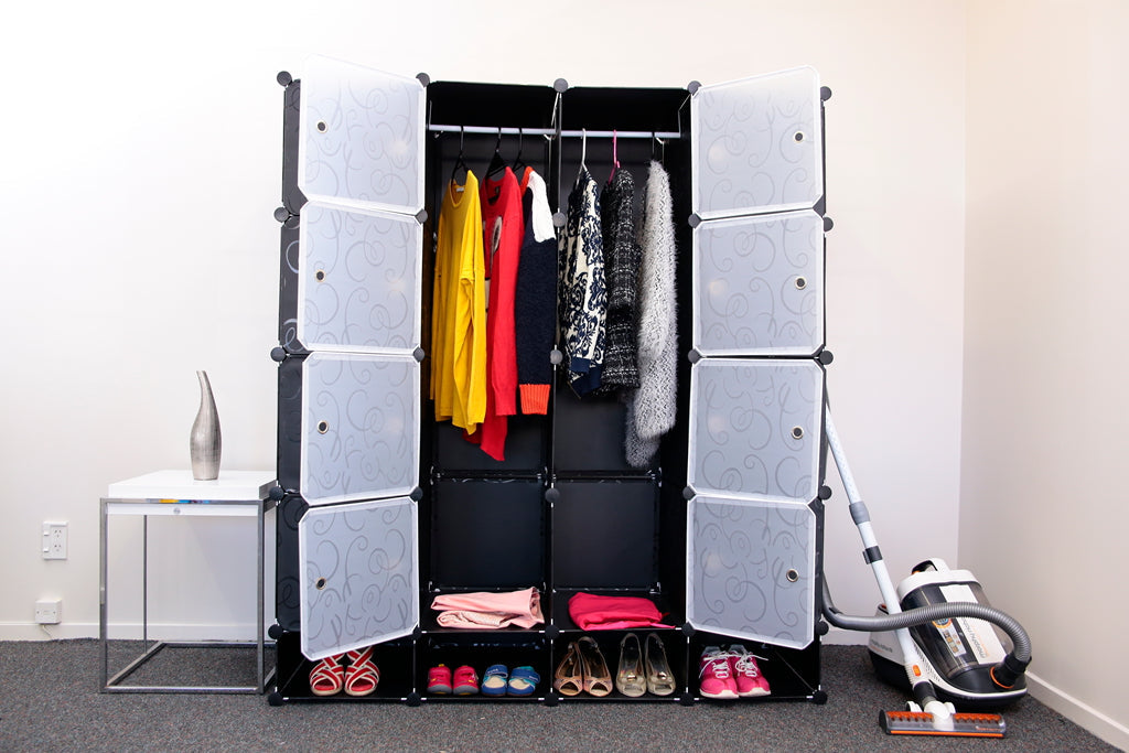 Wardrobe organiser storage with shoes cabinet Y1